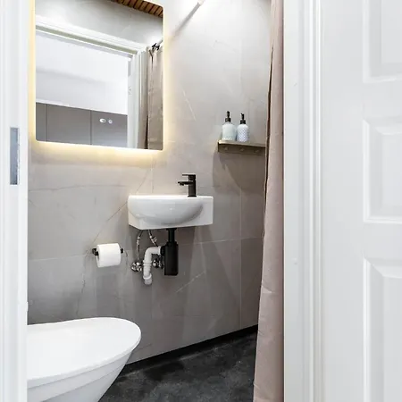Jakobsoni 15 Apartmendid 3*